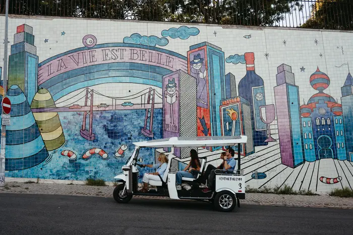 Tour Privado de Bienvenida a Lisboa en Tuk Tuk de 2 Horas