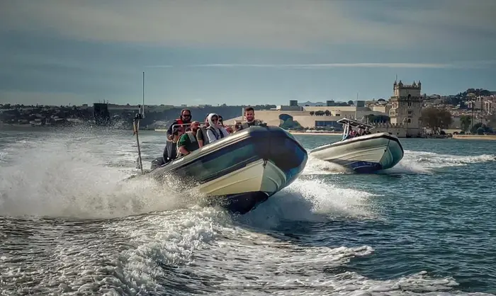 Tour en Lancha Rápida al Faro de Bugio en Lisboa, Grupo Reducido