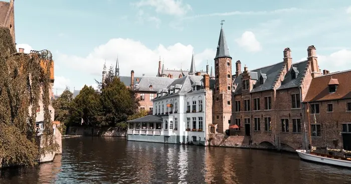 Excursión a Brujas en Español