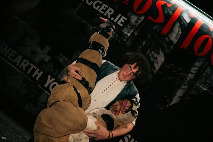 Gravedigger Ghost Bus Tour: El Lado Oscuro de Dublín