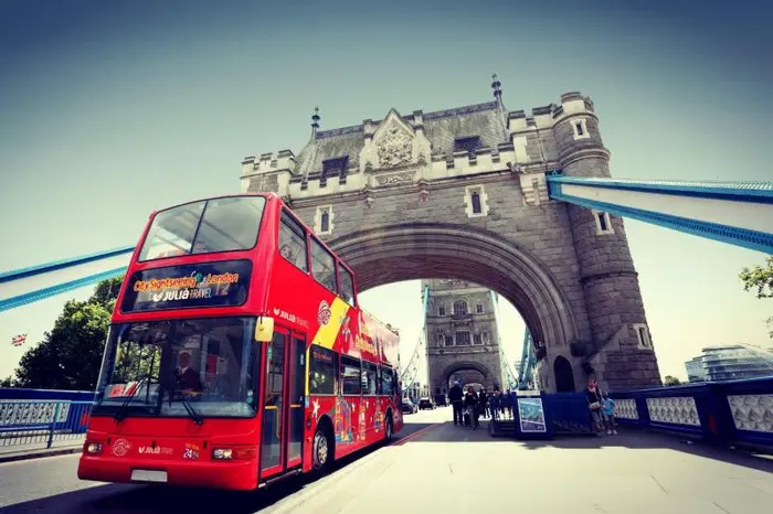 Londres Bus Hop On Hop Off 24 horas y Crucero por el Río