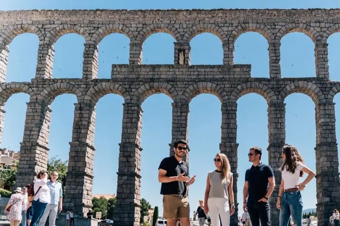 Tres Ciudades en un Día: Segovia, Ávila & Toledo con Almuerzo Opcional desde Madrid