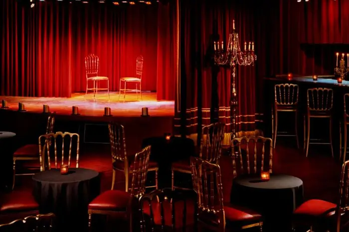 Rojo Tango: Solo Show y Bebidas con Recogida