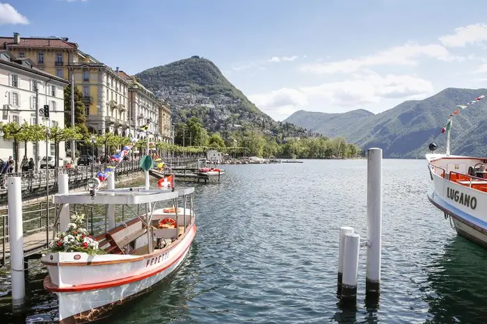 Excursión a Como, Lugano (Suiza) y Bellagio con Crucero desde Milán