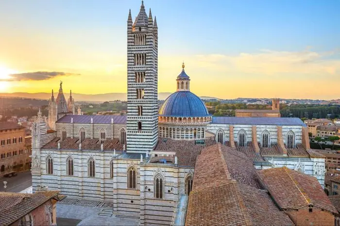 Excursión a San Gimignano, Siena y Monteriggioni