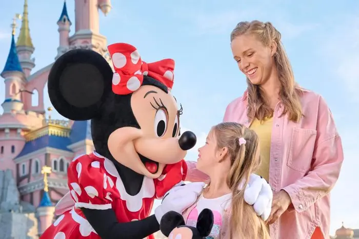 Disneyland® París: 1 Día / 1 Parque con Transporte desde París