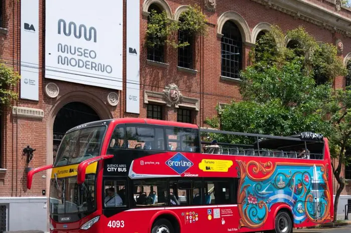 Autobús Turístico Hop-On Hop-Off 48 Horas