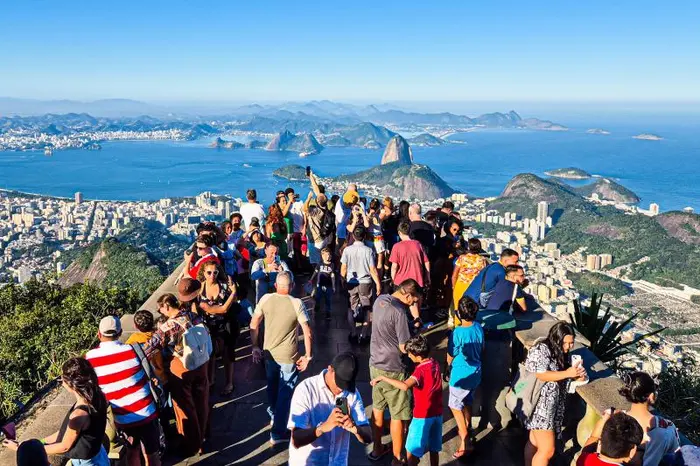 Tour al Cristo Redentor, Escaleras Selaron y Pan de Azúcar con Pick-up