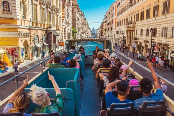 Billete Big Bus Roma Explore 72 Horas Hop-On y Hop-Off con Visitas Autoguiadas a Pie