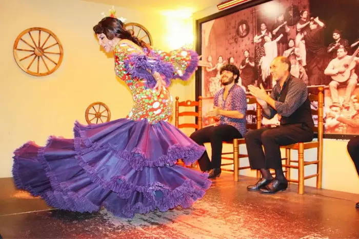 Espectáculo flamenco en el tablao La Cantaora