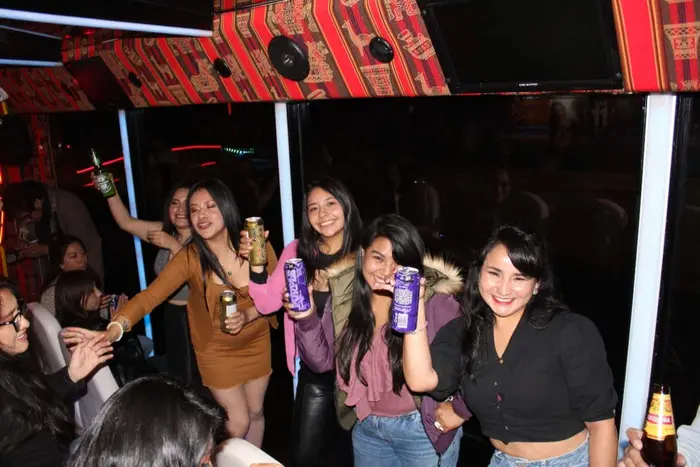 Autobús de fiesta privado por Cusco