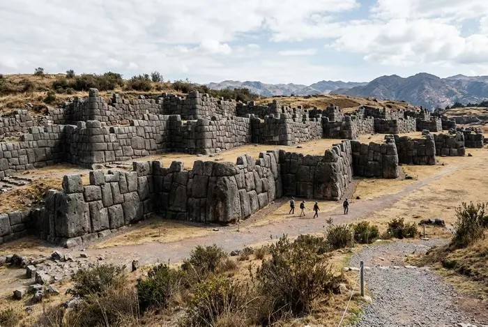 Tour por Písac, Sacsayhuaman, Q'enqo y Tambomachay
