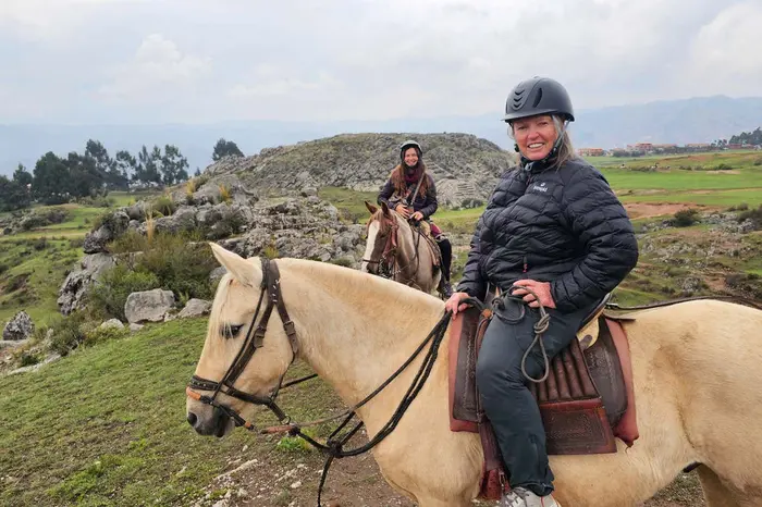 Paseo a caballo por el Templo de la Luna