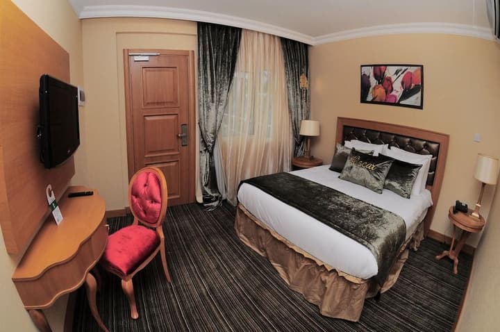Oscar Resort Hotel
