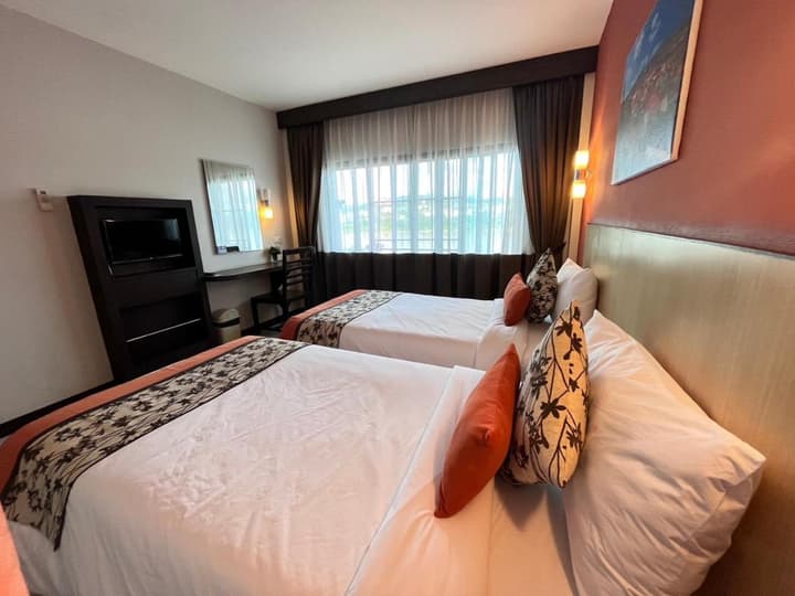 Chiangkhong Teak Garden Riverfront Hotel