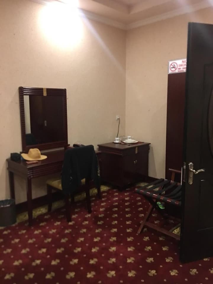 Nairi Hotel