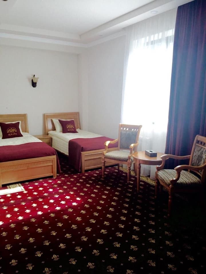 Nairi Hotel