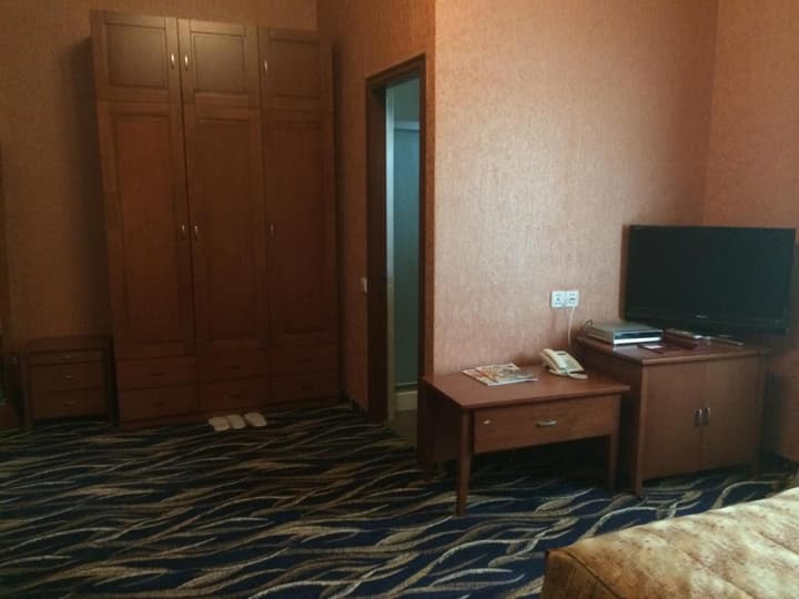 Nairi Hotel