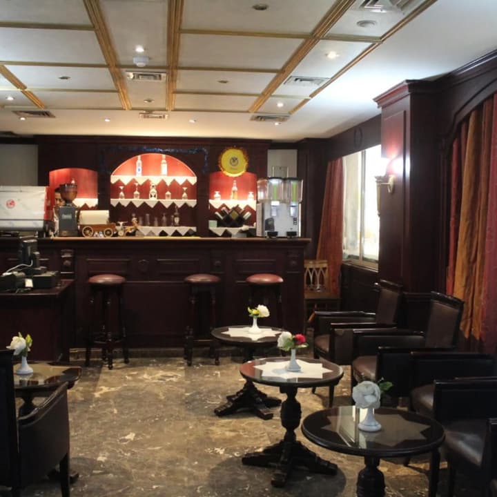 emilio hotel
