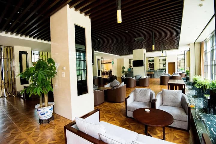 Metropark Hotel