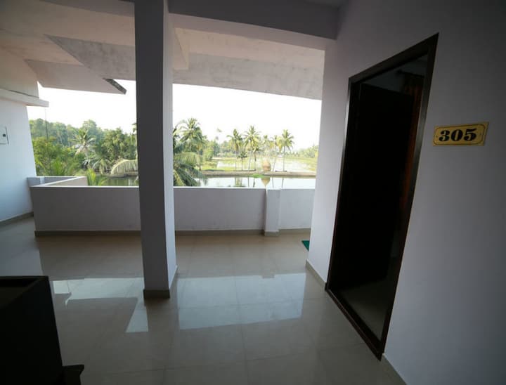Dubai Hotel Kumarakom
