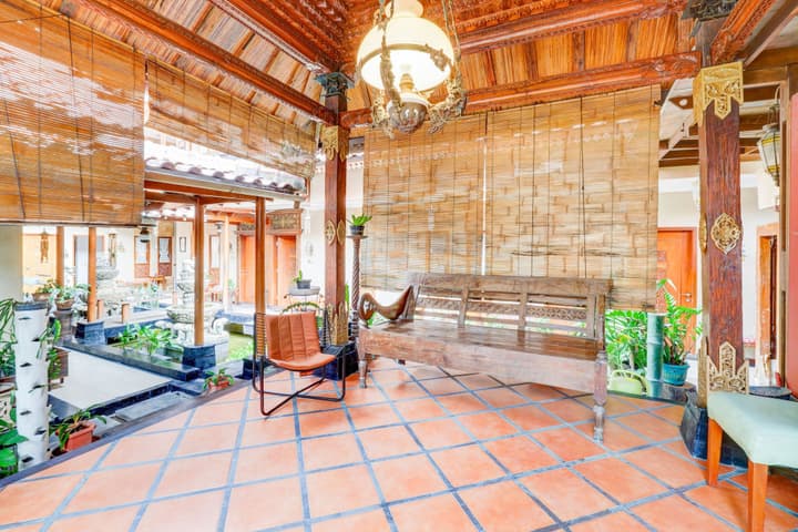 OYO 90000 Adya Nalendra Boutique Hotel