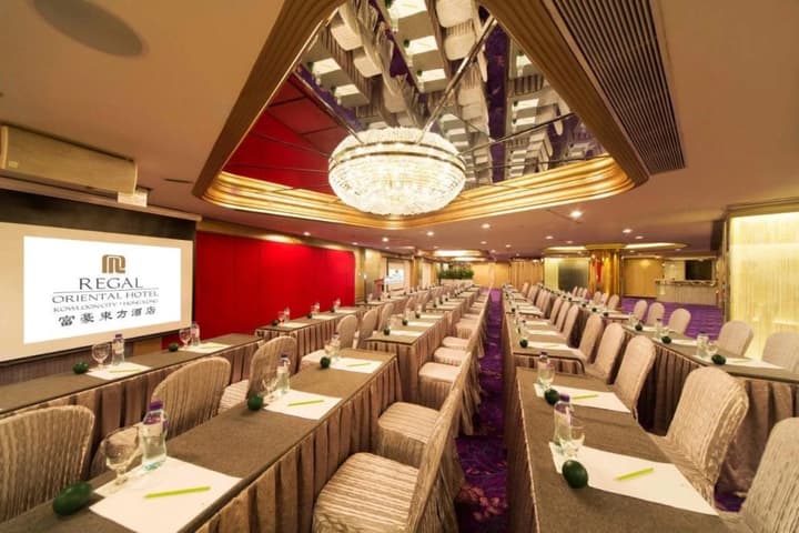 Regal Oriental Hotel