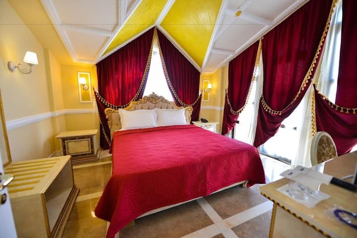 Hotel Luani Arte