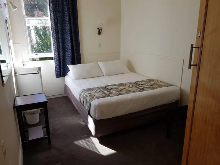 Whakatane Hotel