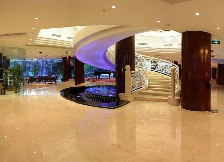 Nanlin Hotel