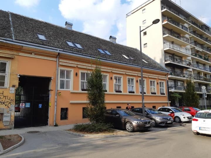 Hotel Arhiv