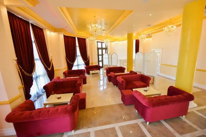Hotel Luani Arte