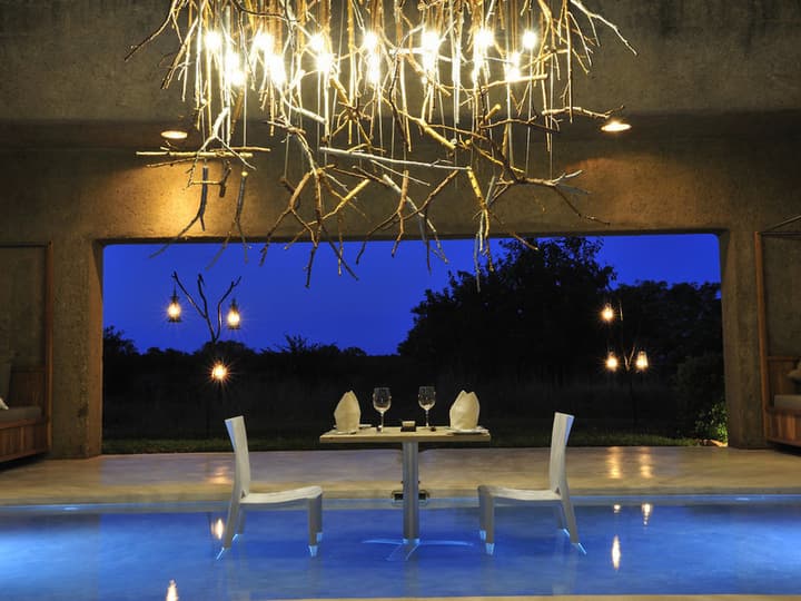 Sabi Sabi Earth Lodge