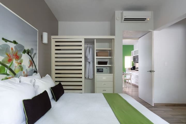 Azura Boutique Hotel