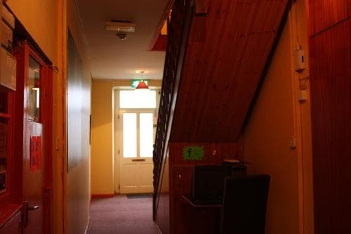 Paddy's Palace Dingle Peninsula Hostel