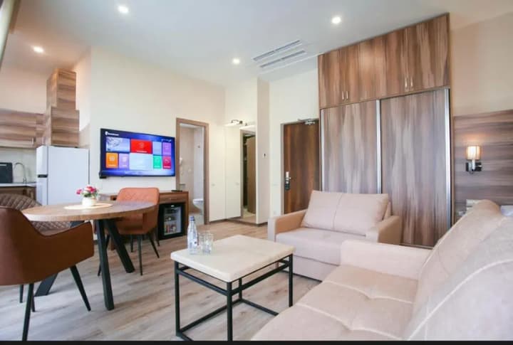 Nacho Hotel Yerevan, By One