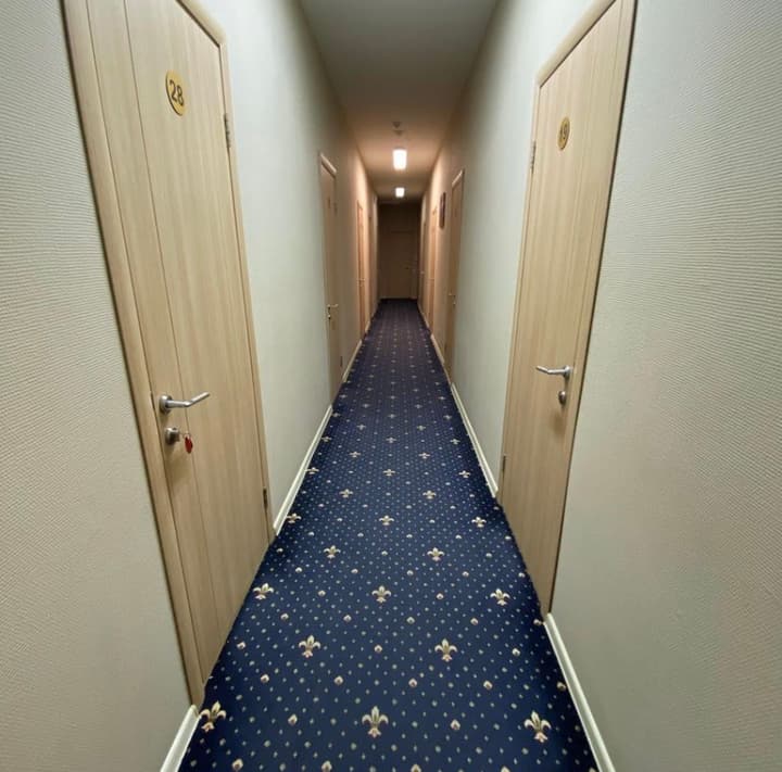 YANRUS MINI-HOTEL