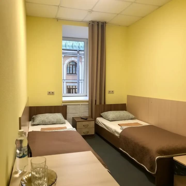 YANRUS MINI-HOTEL