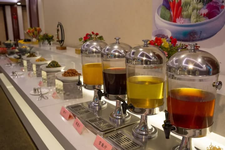 Wanfangyuan International Beijing South Railway Station Hotel