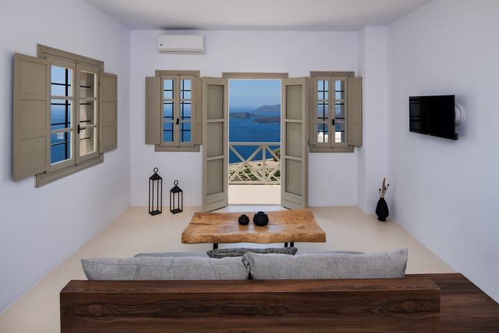 Azanti Suites
