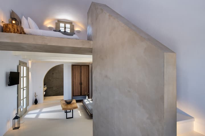 Azanti Suites