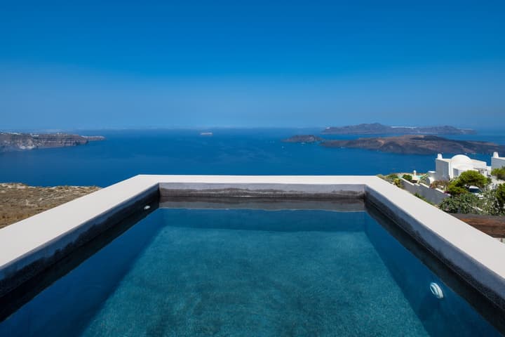 Azanti Suites