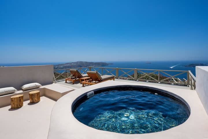 Azanti Suites