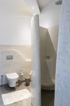 Demilmar Luxury Suites