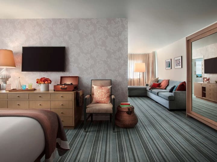 The Redbury South Beach