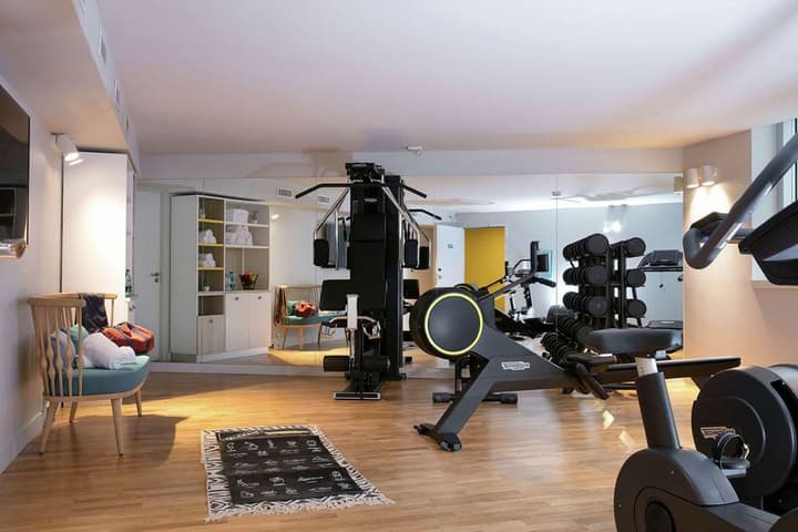 Hampton by Hilton Paris Clichy