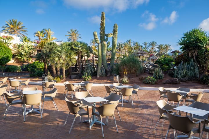 HL Club Playa Blanca Hotel