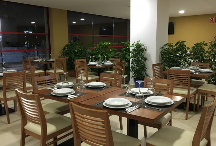 Hotel Balneario De Graena