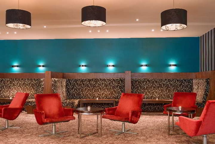 Cosmos Saint-Petersburg Pulkovskaya Hotel, a member of Radisson Individuals