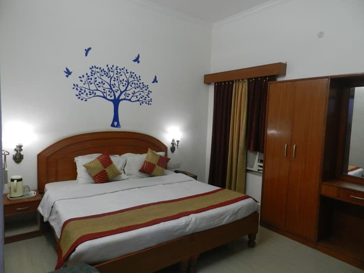 Euro Star Inn